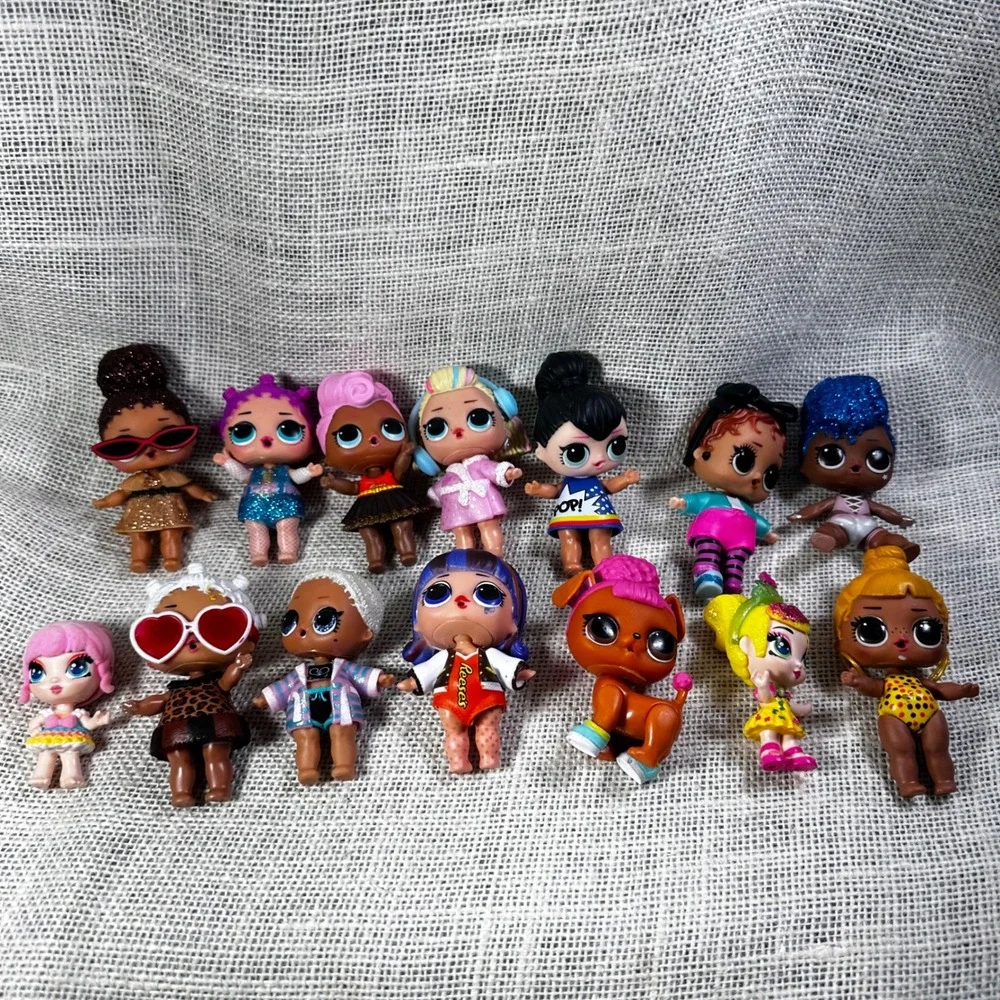 LOL‎ Surprise Doll Lot of 14 Figures Glitter Reeses Pet Dog and Accessories